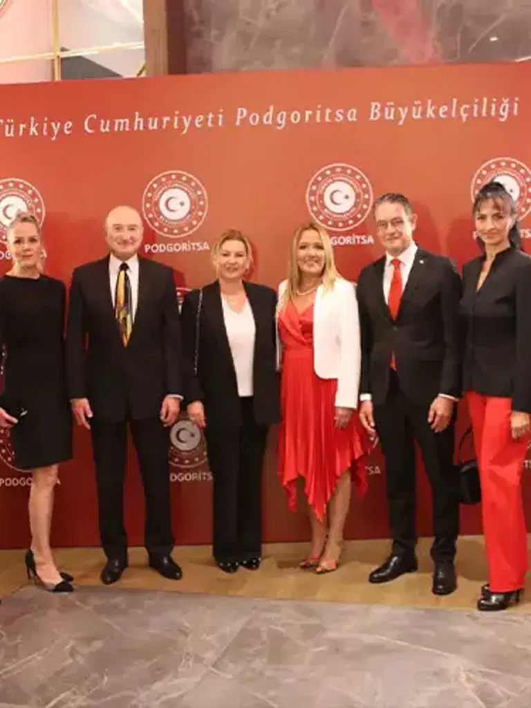 Karadağ'da Kutlama Şöleni