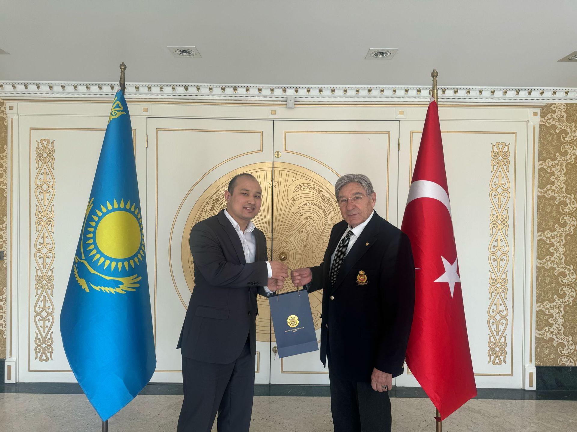 TÜTAV’dan Kazakistan Büyükelçiliğine ziyaret